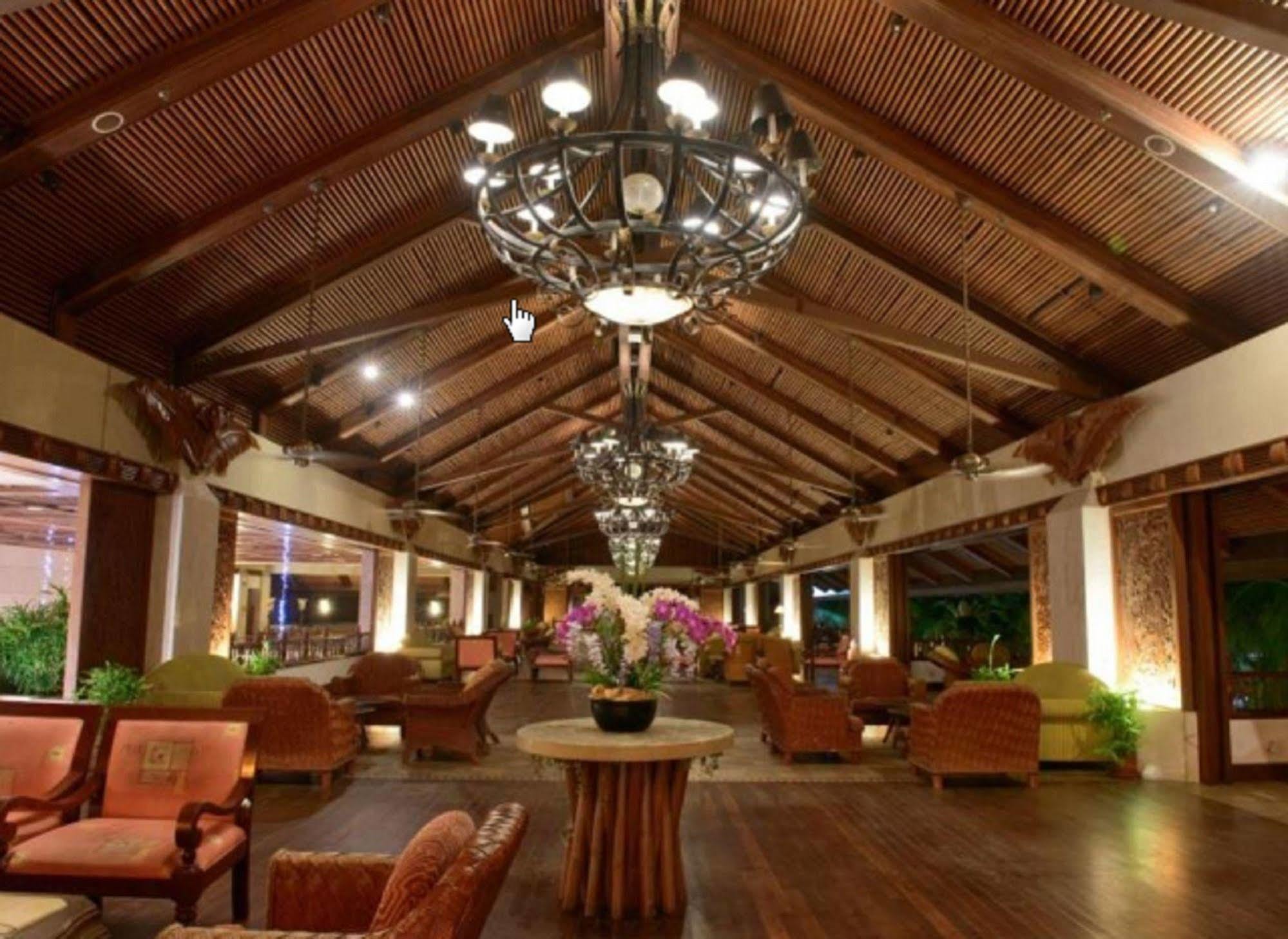 Villa At Nexus Resort & Spa Karambunai Kampong Bikasan 外观 照片